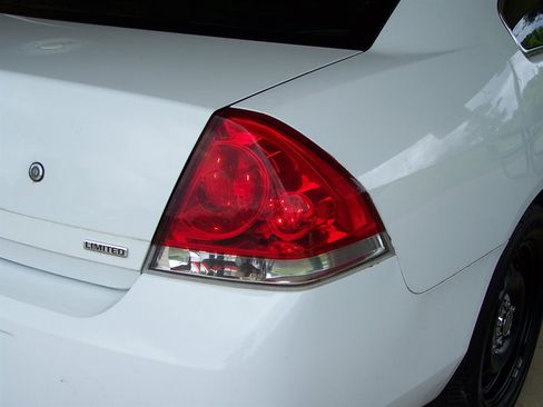 Used 2014 Chevrolet Impala Police FWD image 35