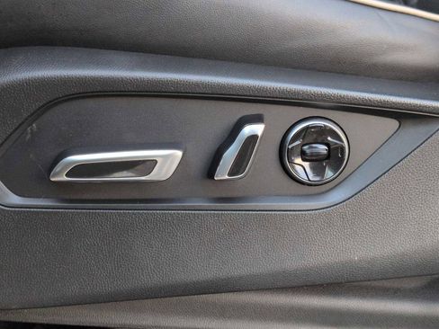 Used 2022 Acura MDX SH-AWD w/ Advance Package image 17