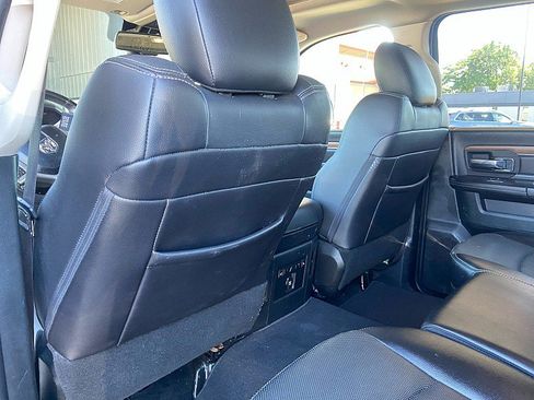 Used 2017 RAM 1500 Laramie AWD/4WD image 19