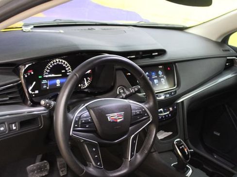 Used 2019 Cadillac XT5 Luxury AWD/4WD image 15