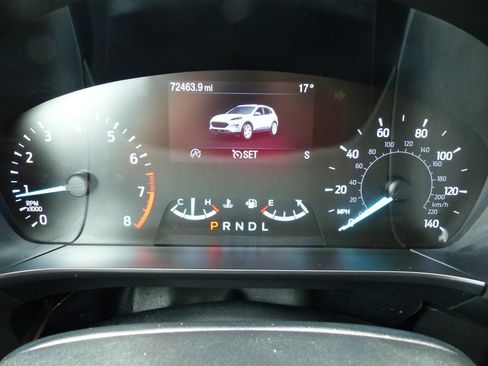 Used 2020 Ford Escape SE image 29