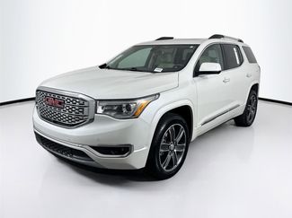Used 2018 GMC Acadia Denali w/ Technology Package video 2