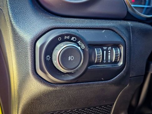 Certified 2022 Jeep Wrangler Unlimited Willys image 14