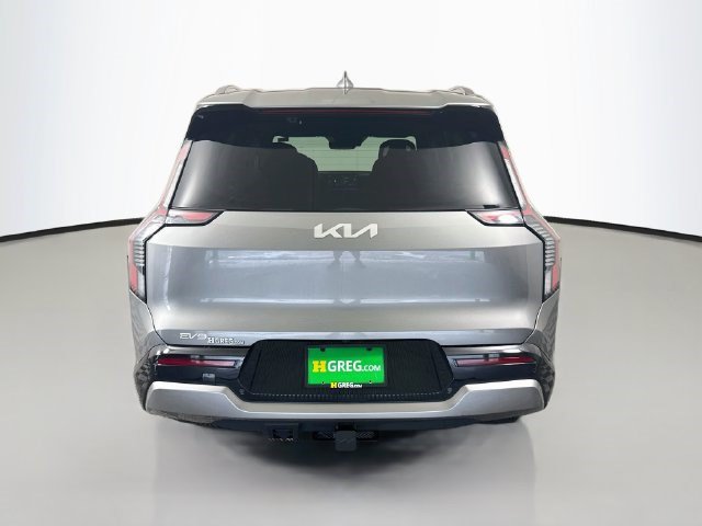 Used 2024 Kia EV9 Land AWD/4WD image 8