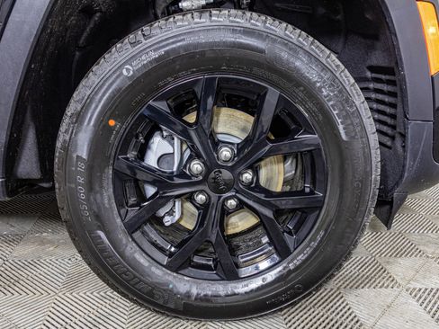 New 2026 Jeep Grand Cherokee Altitude image 49