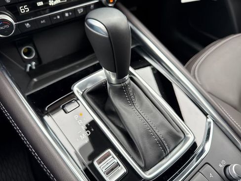 Certified 2025 MAZDA CX-5 Signature AWD/4WD image 33