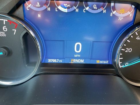 Certified 2022 Ford F150 XLT w/ Equipment Group 302A High image 15