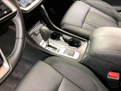 Used 2023 Subaru Ascent Premium w/ Convenience Package AWD/4WD image 15