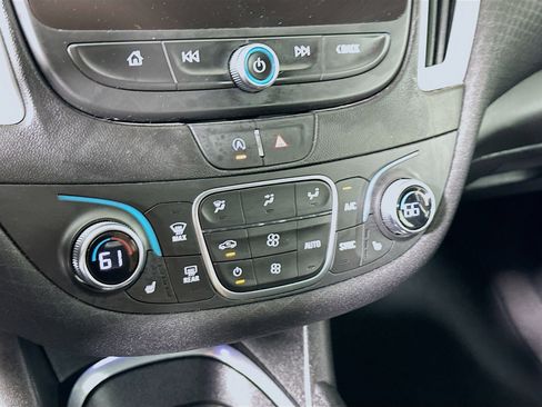 Used 2024 Chevrolet Malibu LT FWD image 23