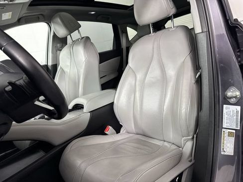 Used 2019 Acura RDX AWD w/ Technology Package image 19