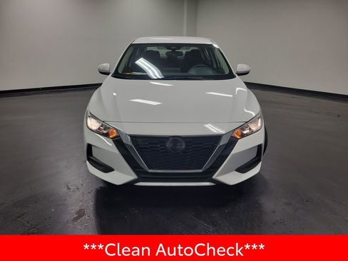 Used 2023 Nissan Sentra SV image 3