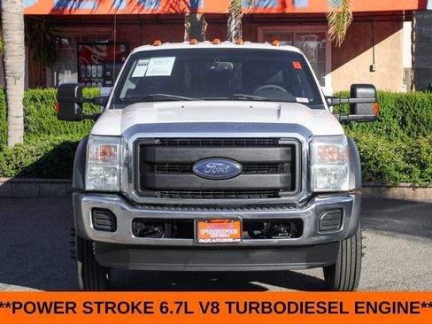 Used 2016 Ford F550 2WD Crew Cab Super Duty image 3