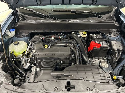 New 2025 Ford Maverick XLT w/ XLT Luxury Package image 29