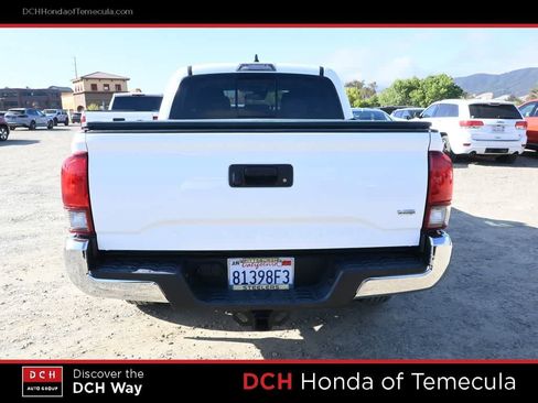 Used 2021 Toyota Tacoma SR5 RWD image 6