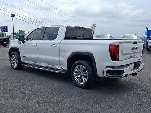 Used 2024 GMC Sierra 1500 Denali w/ Technology Package AWD/4WD image 5