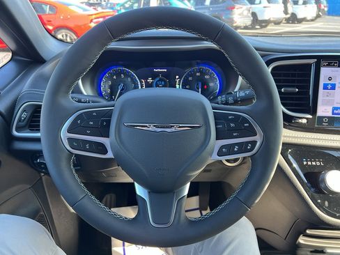 New 2026 Chrysler Pacifica Select image 26