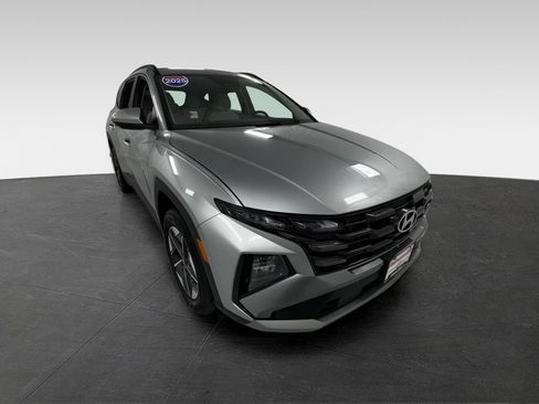 Used 2025 Hyundai Tucson SEL AWD/4WD image 1