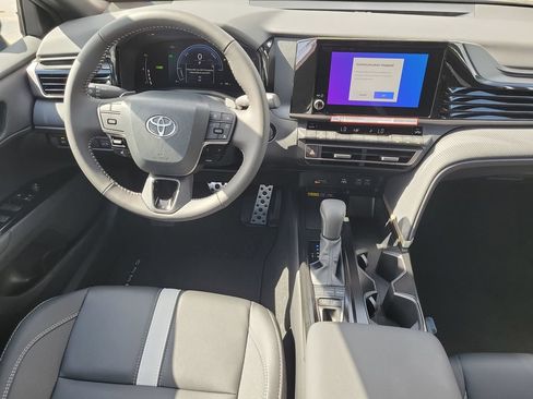 New 2026 Toyota Camry SE w/ Convenience Package FWD image 26