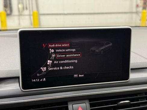 Used 2017 Audi A4 2.0T Premium Plus w/ Premium Plus Package image 41