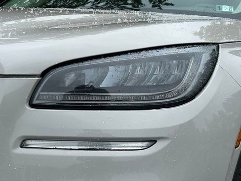 Used 2022 Lincoln Corsair AWD w/ Equipment Group 101A image 13