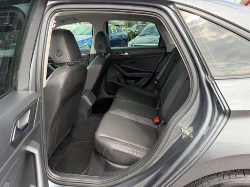 Used 2020 Volkswagen Jetta SEL image 12