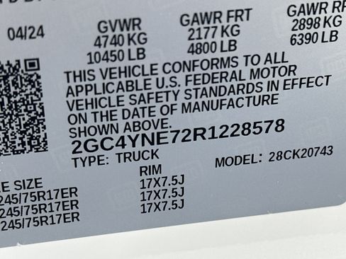 Certified 2024 Chevrolet Silverado 2500 LT image 32