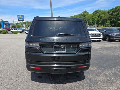 Used 2024 Jeep Wagoneer Series III w/ Premium Group I