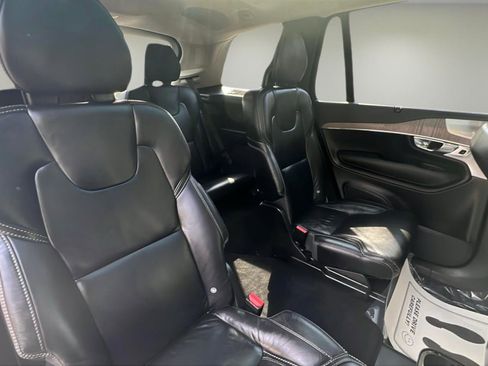 Used 2021 Volvo XC90 T6 Inscription w/ Lounge Package image 15