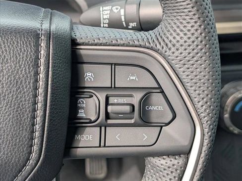 New 2025 Toyota Tacoma TRD Off-Road image 18