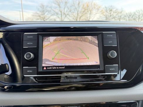 Used 2023 Volkswagen Taos S AWD/4WD image 21