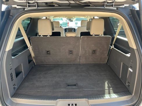 Used 2020 Ford Expedition Max XLT w/ Equipment Group 202A image 16