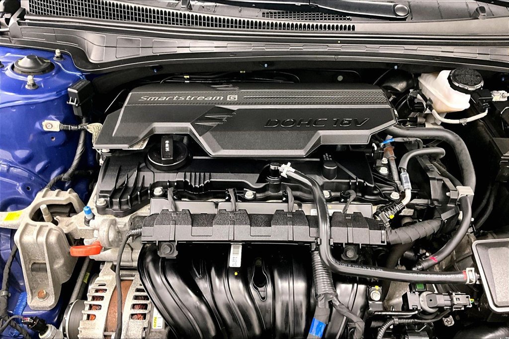 Certified 2023 Hyundai Elantra SEL w/ Preferred Accessory Package FWD image 9
