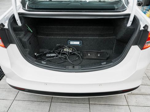 Used 2018 Ford Fusion Energi Titanium image 39