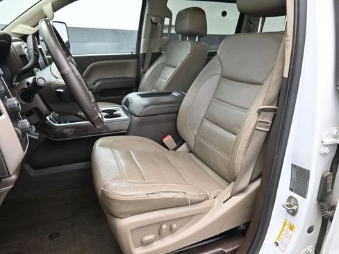 Used 2016 GMC Sierra 3500 Denali w/ Duramax Plus Package image 11