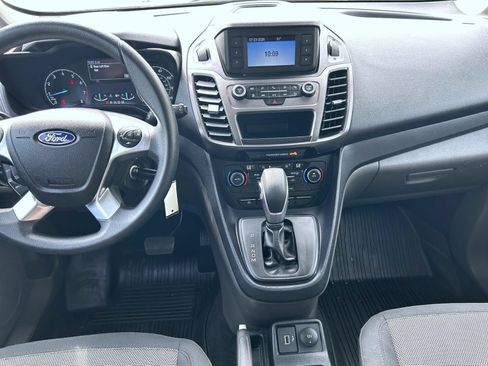 Used 2020 Ford Transit Connect XL FWD image 13
