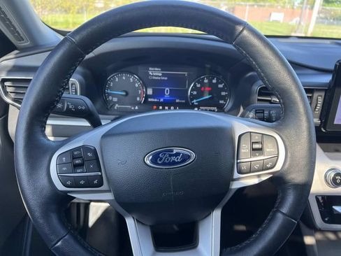 Certified 2023 Ford Explorer XLT w/ Equipment Group 202A AWD/4WD image 23