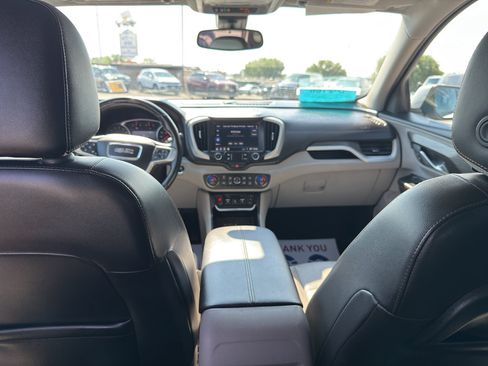 Used 2020 GMC Terrain SLT w/ Preferred Package AWD/4WD image 12
