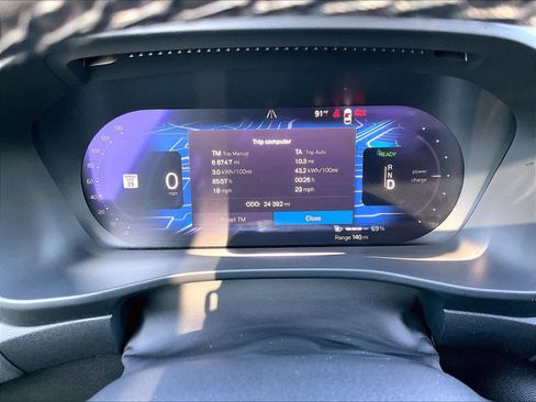 Used 2023 Volvo C40 P8 Recharge Plus w/ Protection Package Premier AWD/4WD image 23