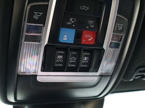 New 2026 RAM 2500 Limited AWD/4WD image 20