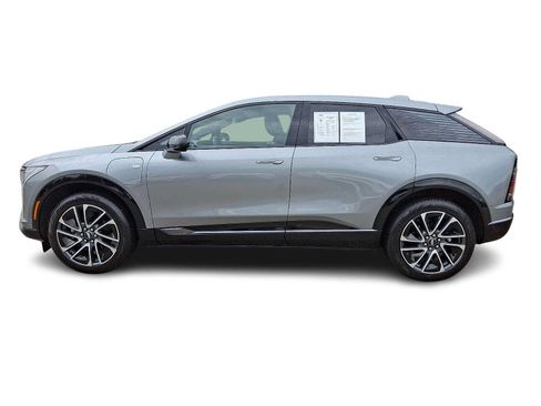 Certified 2025 Cadillac Optiq Sport 2 w/ LPO, Floor Liner Package AWD/4WD image 2