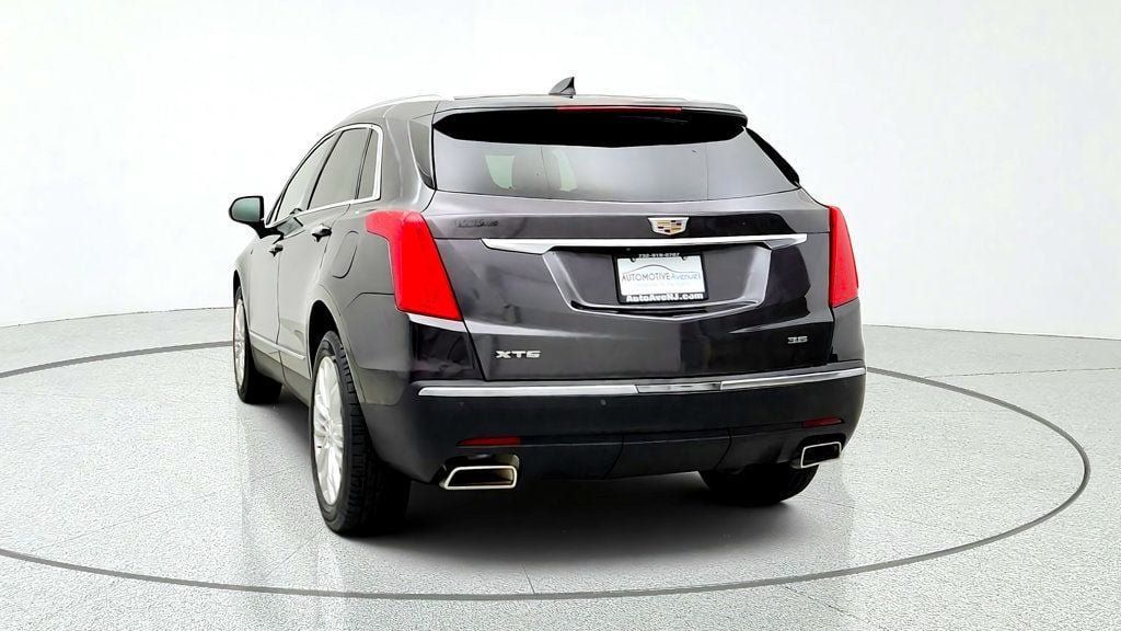 Used 2018 Cadillac XT5 Premium Luxury FWD image 6