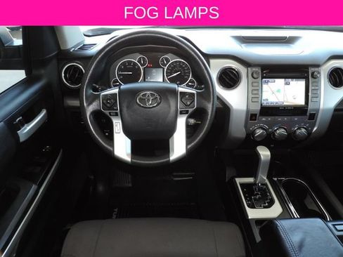 Used 2017 Toyota Tundra SR5 w/ SR5 Upgrade Package RWD image 12