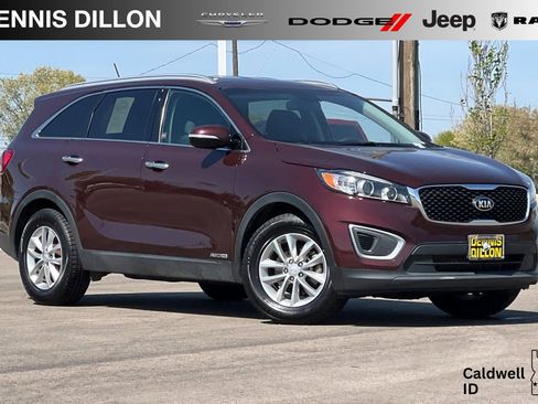 Used 2017 Kia Sorento AWD image 1