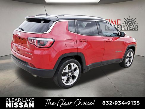 Used 2018 Jeep Compass Limited w/ Safe & Security Group FWD image 7