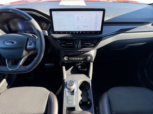 Used 2024 Ford Escape ST-Line Select w/ Tech Pack #1 image 11