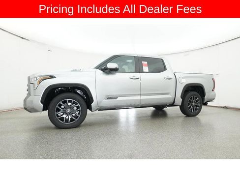 New 2025 Toyota Tundra Platinum AWD/4WD image 18