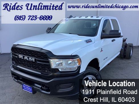 Used 2022 RAM 3500 Tradesman image 2