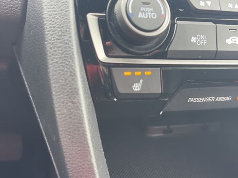 Certified 2021 Honda Civic EX image 31