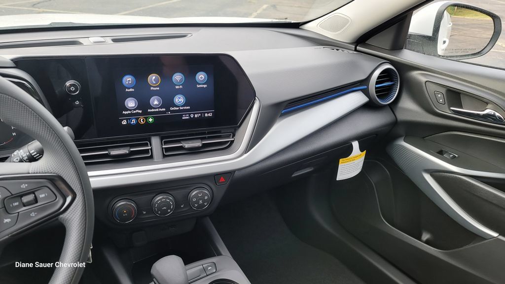 New 2026 Chevrolet Trax LS w/ LS Convenience Package FWD image 21