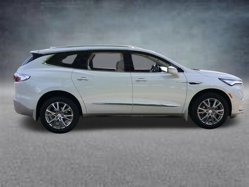 Used 2022 Buick Enclave Premium w/ Surround and Sites Package FWD image 15